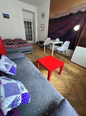 Interior - CITY CENTRE studio 4 (Prague)