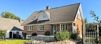 Nice home in Faaborg with WiFi