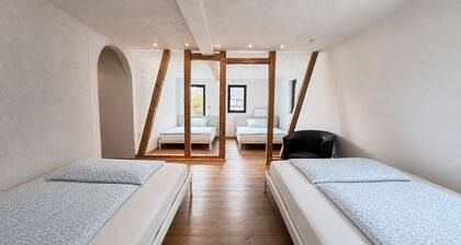 Holiday Home 'Air Hockey, Home Cinema' with Wi-Fi