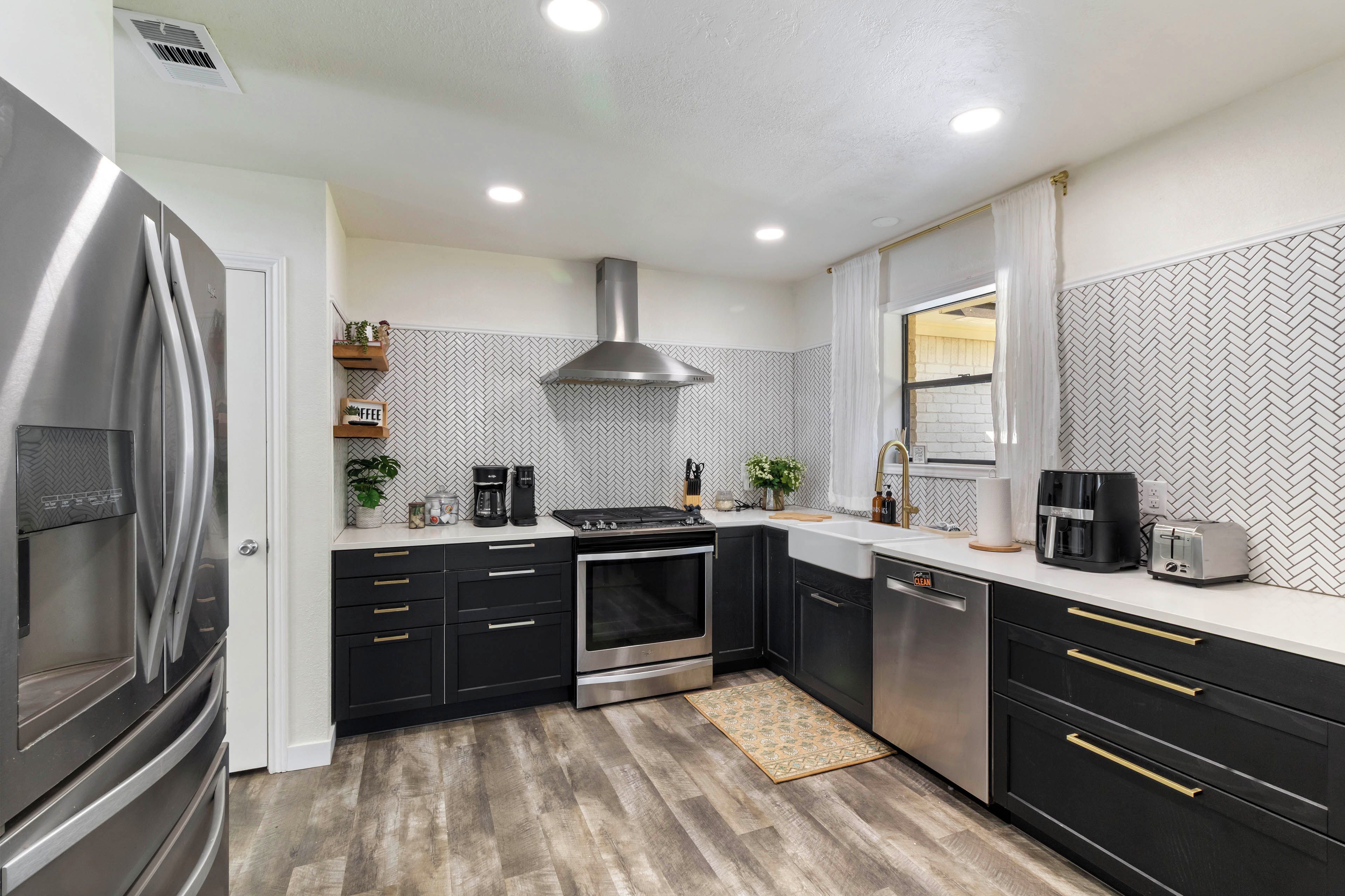 Property Interior | Single-Story Home