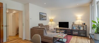 Apartment 'Ruhige FeWo Südhang Am Waldesrand' with Private Terrace, Private Garden and Wi-Fi