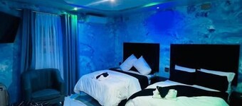 Meriambase lodge