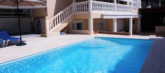 Family home with a private pool in Bolnuevo
