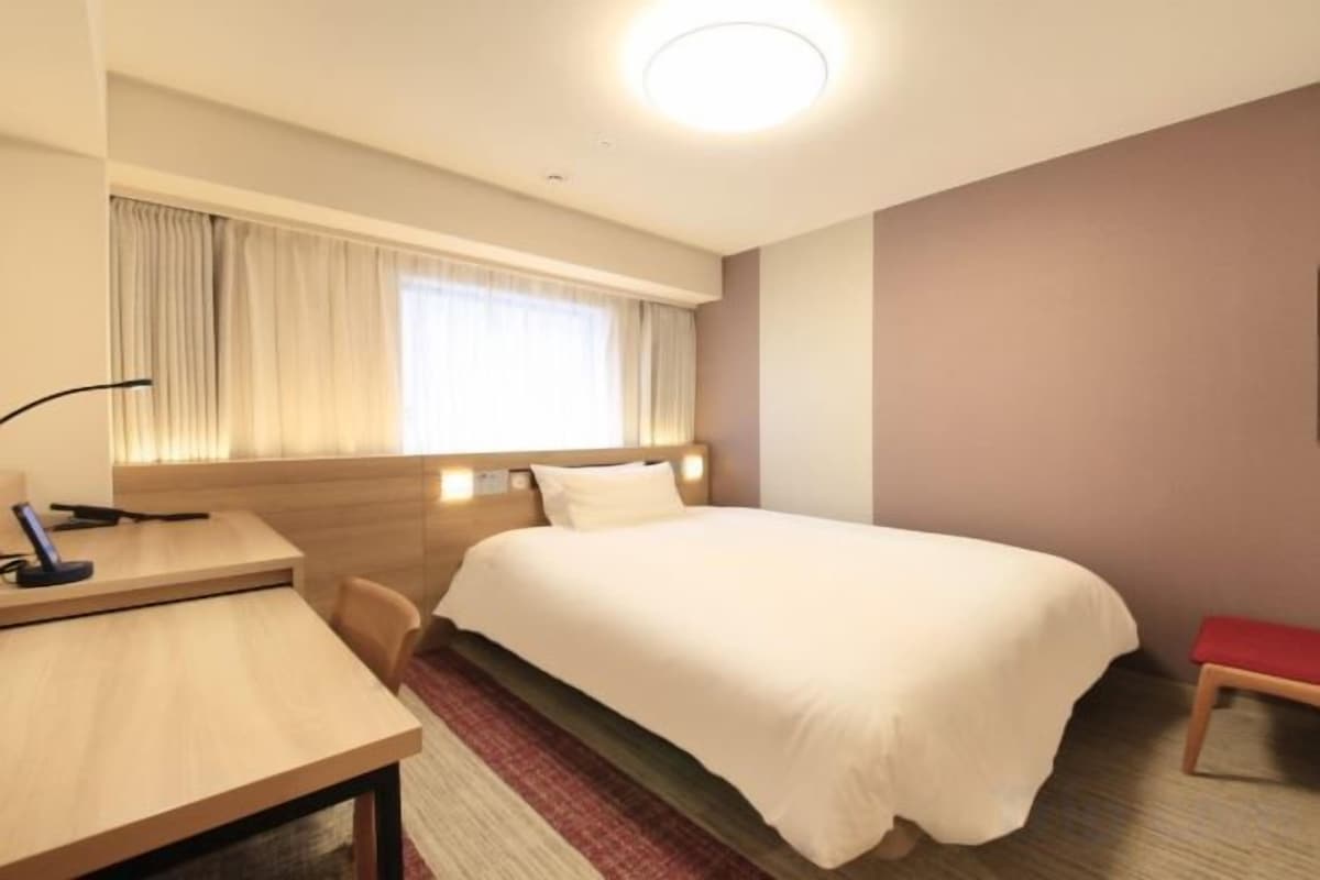 Moderate Double Room Smoking For 2 Person