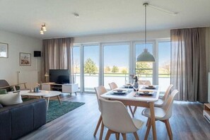 Untagged - Holiday apartment with 2 bedrooms (Heiligenhafen)