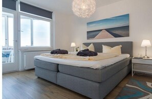Room - Holiday apartment with 3 bedrooms (Heiligenhafen)