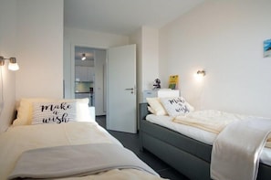 Unclassified image, 4 of 24, button - Holiday apartment with 2 bedrooms (Heiligenhafen)