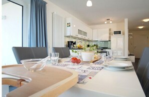 Unclassified image, 5 of 24, button - Holiday apartment with 2 bedrooms (Heiligenhafen)