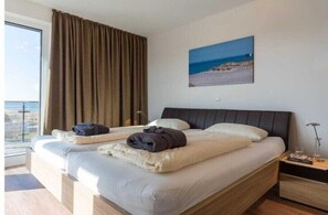 Unclassified image, 4 of 38, button - Holiday apartment with 2 bedrooms (Heiligenhafen)