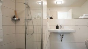 Unclassified image, 5 of 28, button - Holiday apartment with 2 bedrooms (Heiligenhafen)