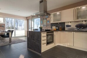 Untagged - Holiday apartment with 2 bedrooms (Heiligenhafen)