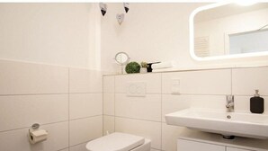 Unclassified image, 5 of 34, button - Holiday apartment with 1 bedroom (Heiligenhafen)
