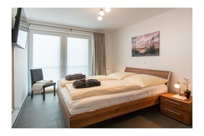 Unclassified image, 4 of 31, button - Holiday apartment with 2 bedrooms (Heiligenhafen)