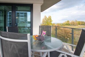 Unclassified image, 2 of 31, button - Holiday apartment with 2 bedrooms (Heiligenhafen)