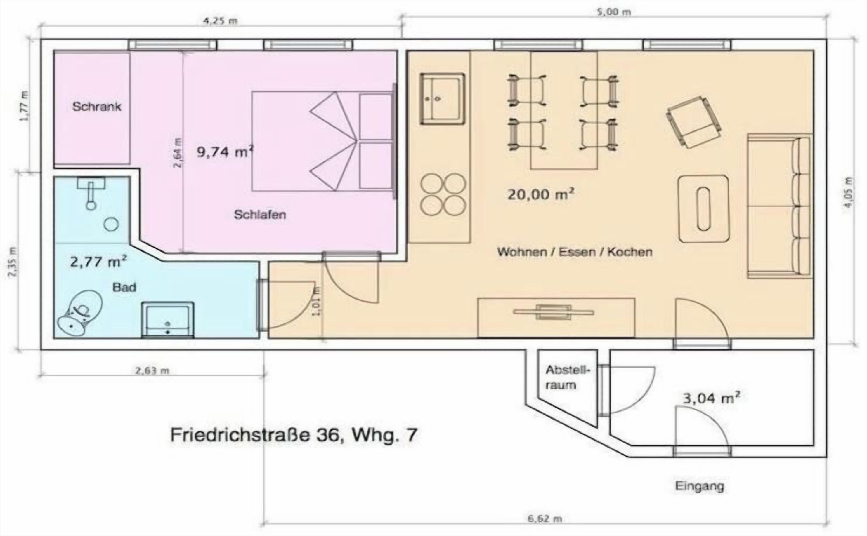 Grundriss eines Hotelzimmers mit Wohnbereich, Bad und Kochnische.