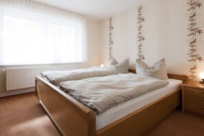 Room - Holiday home in Norderney with Wi-Fi (Norderney)