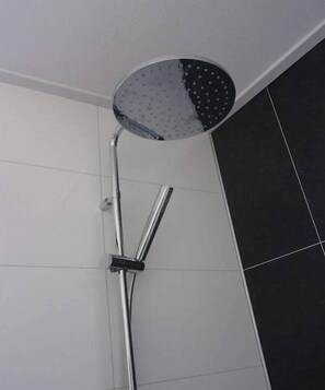 Bathroom - Holiday home with 2 bedrooms (RB Hulshorst)