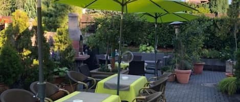 Restauration en plein air