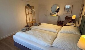 Room - Vrbo Property (Burglahr)