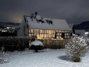 Exterior - Vrbo Property (Burglahr)