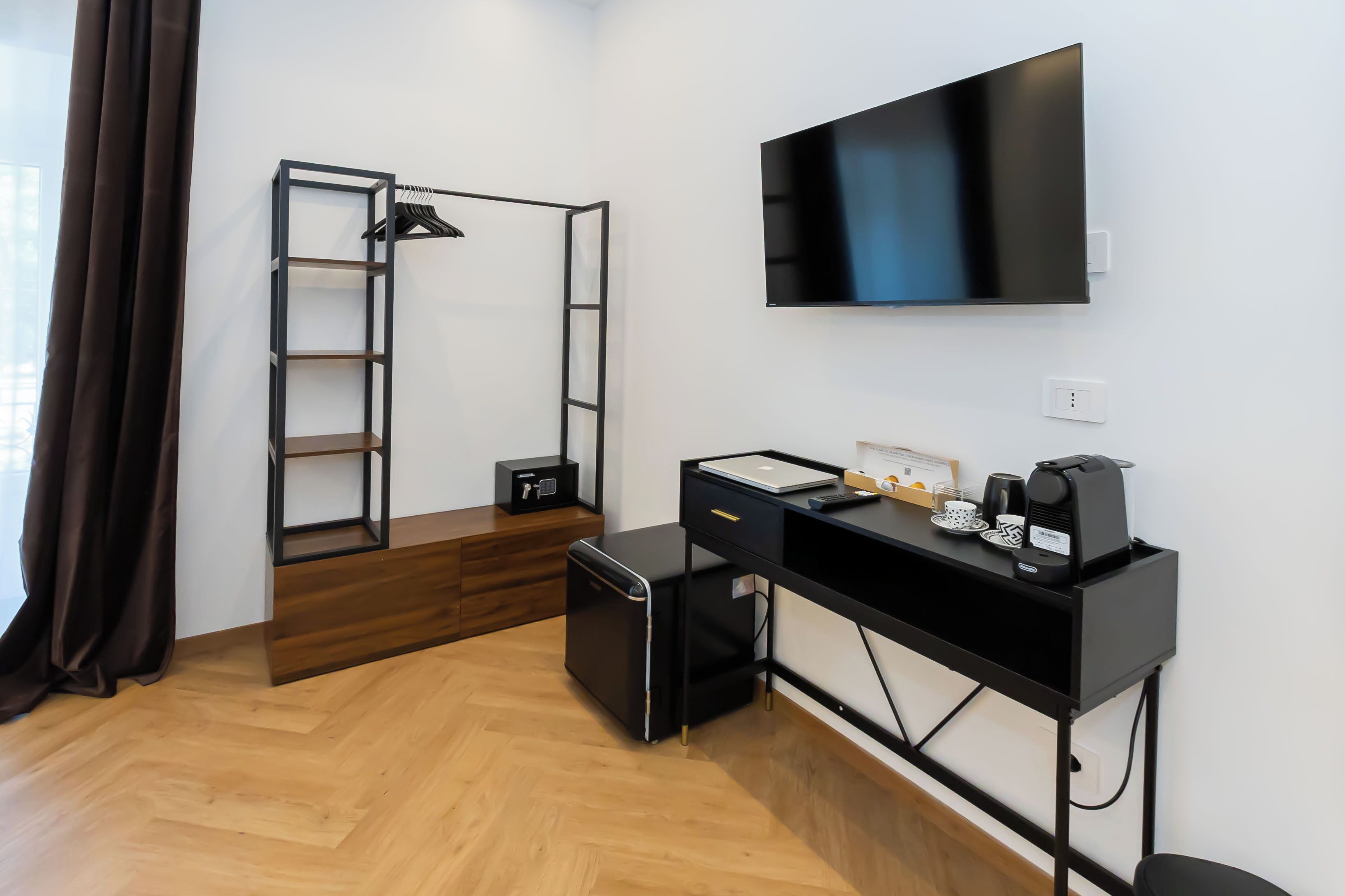 Deluxe tweepersoonskamer, uitzicht op stad | Interieur