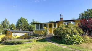 Unclassified image, 4 of 28, button - Cozy home in Bestorp with WiFi (Bestorp)