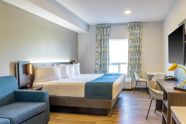 Bedroom. Interior and views may vary based on location and availability.