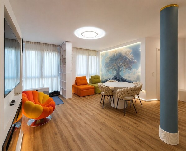 Unclassified image, 1 of 12, button - Vrbo Property (Uhldingen-Mühlhofen)