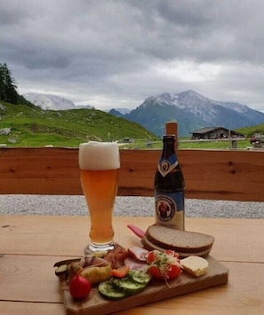 Outdoor dining - House Renate for Singles (Schönau am Königssee)