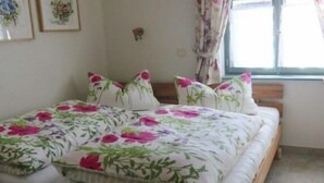 Unclassified image, 2 of 19, button - Holiday apartment with 1 bedroom (Potsdam)