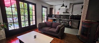 Charming house with a garden in Monpazier, the most beautiful bastide in the Périgord