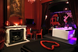 Unclassified image, 5 of 44, button - Vip room 209 (TROOZ)