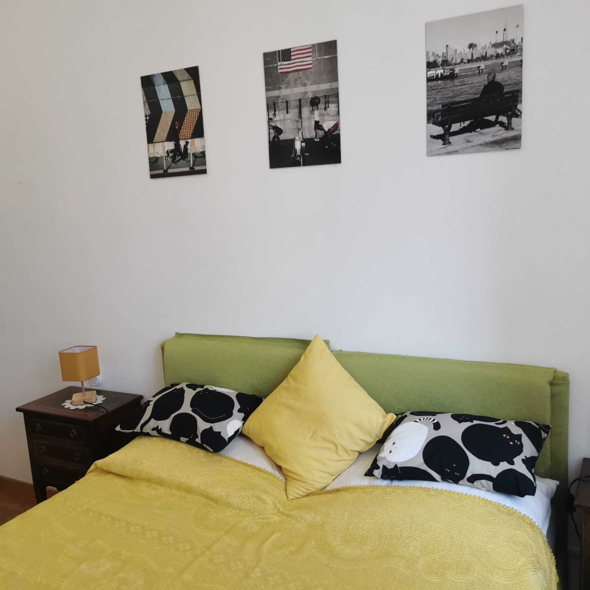 Schreibtisch, Bügeleisen/Bügelbrett, kostenloses WLAN, Bettwäsche