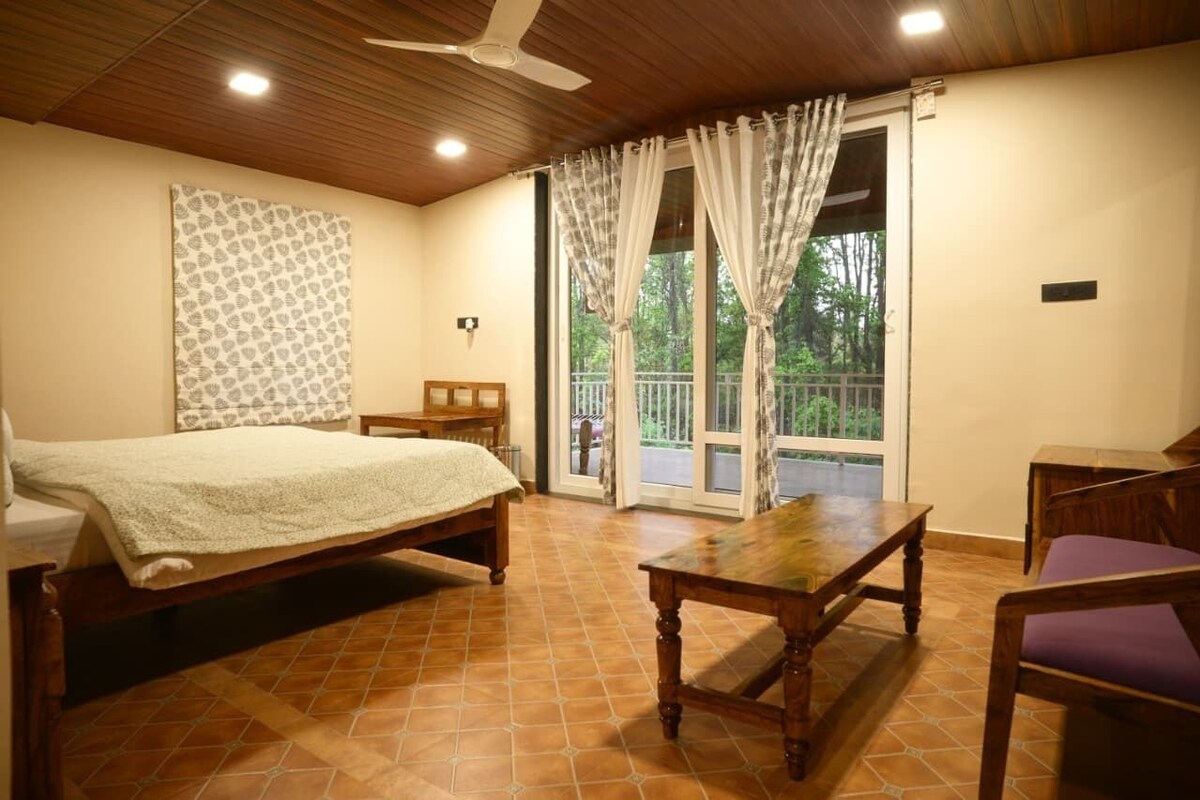 Superior Double Room, Balcony, Garden View | Desk, WiFi