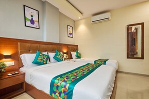 Deluxe Double Room, Bay View - Empire Suite (ANDHERI (EAST) MUMBAI)