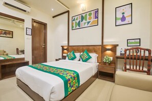 Deluxe Double Room, Bay View - Empire Suite (ANDHERI (EAST) MUMBAI)