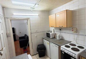 Private kitchen - Cosy Liverpool Gem for a Relaxing Getaway (Liverpool)