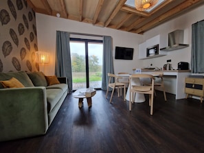 Living area - Domaine de l'Epau (Yvre-l'Eveque)