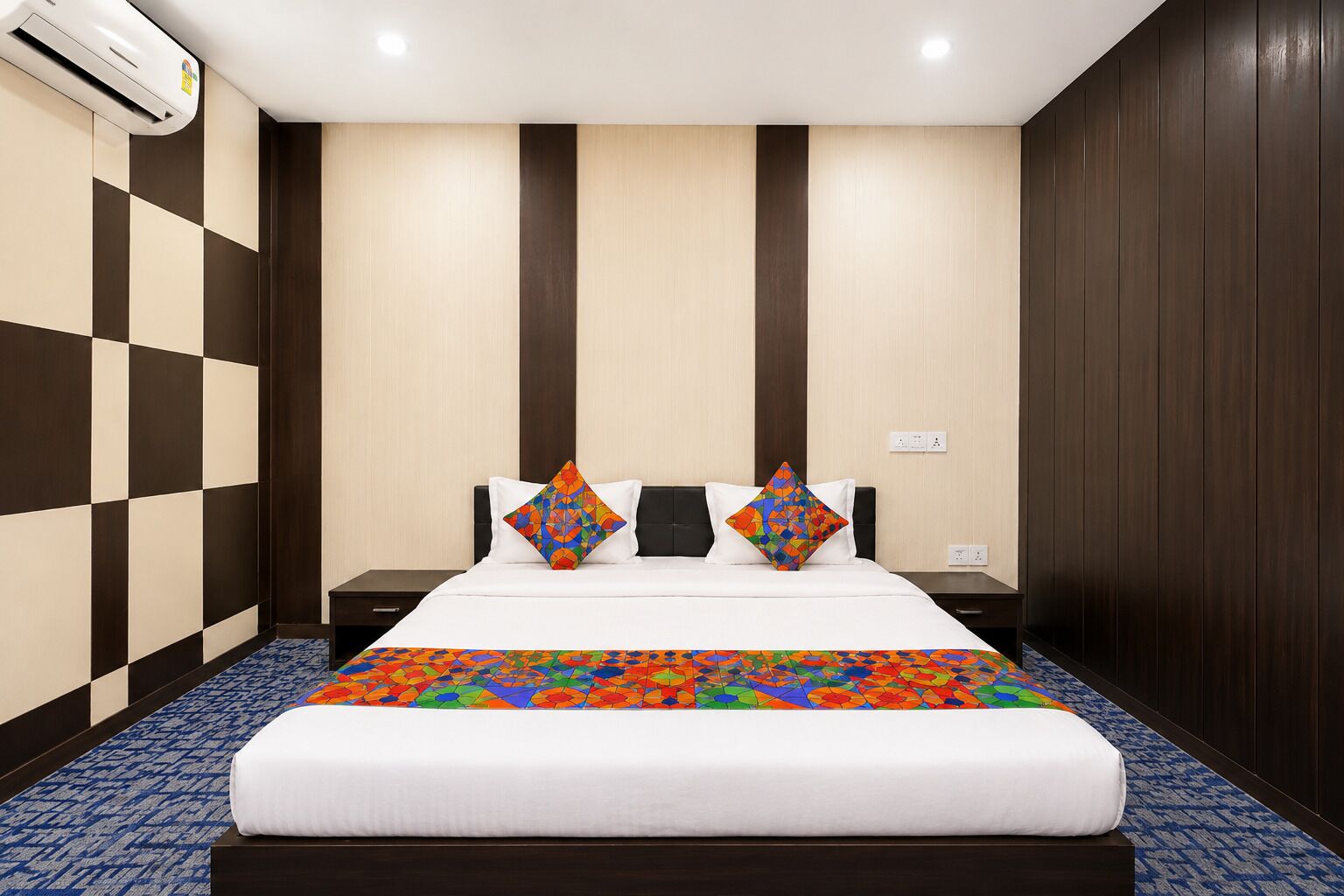 Deluxe Room, City View
