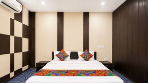 Unclassified image, 4 of 9, button - Hotel New Suryam (Ahmedabad)