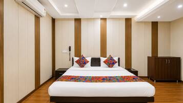 Deluxe Room, City View | WiFi (free)
