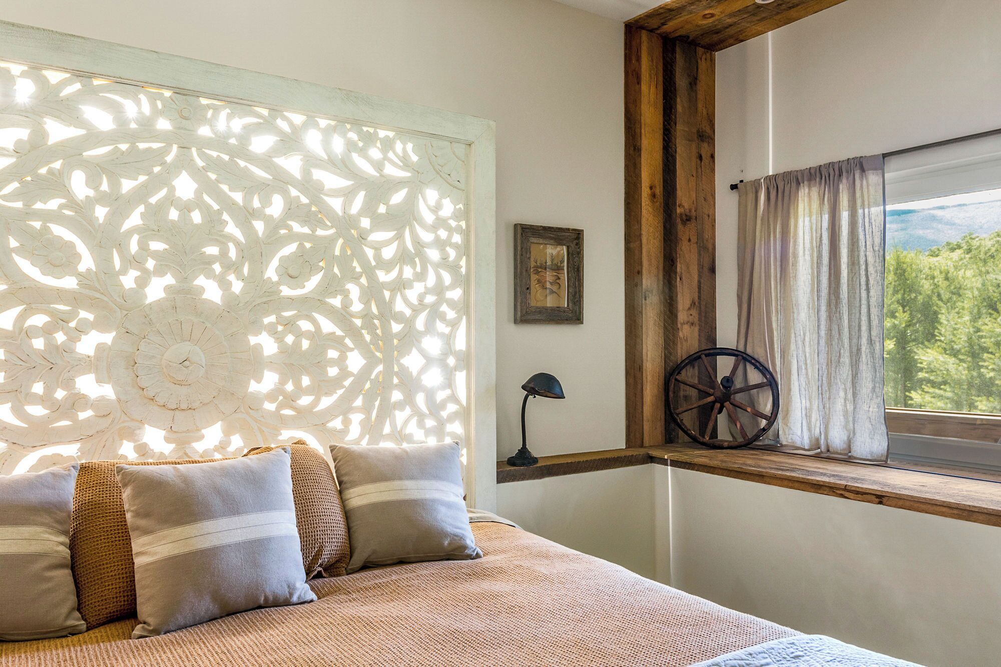 6 bedrooms, iron/ironing board, WiFi (free)