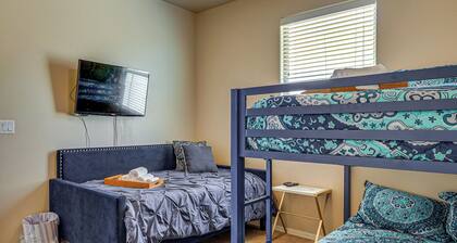 Las Cruces Oasis: Patio, Hot Tub + Mtn Views
