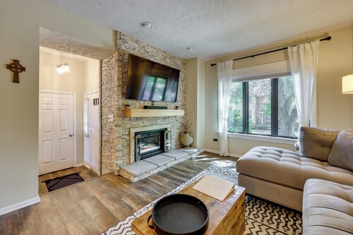 Home Gym & Office! Townhome Walk to Genesee River