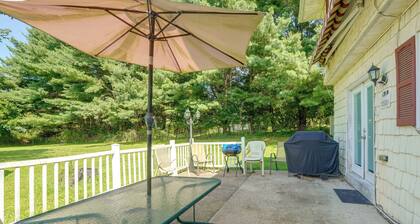 Patio + Yard: Extended Escape in Hudson Valley!