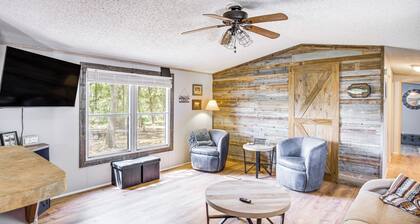 Fishing Pond & Patio Near Lake Texoma!