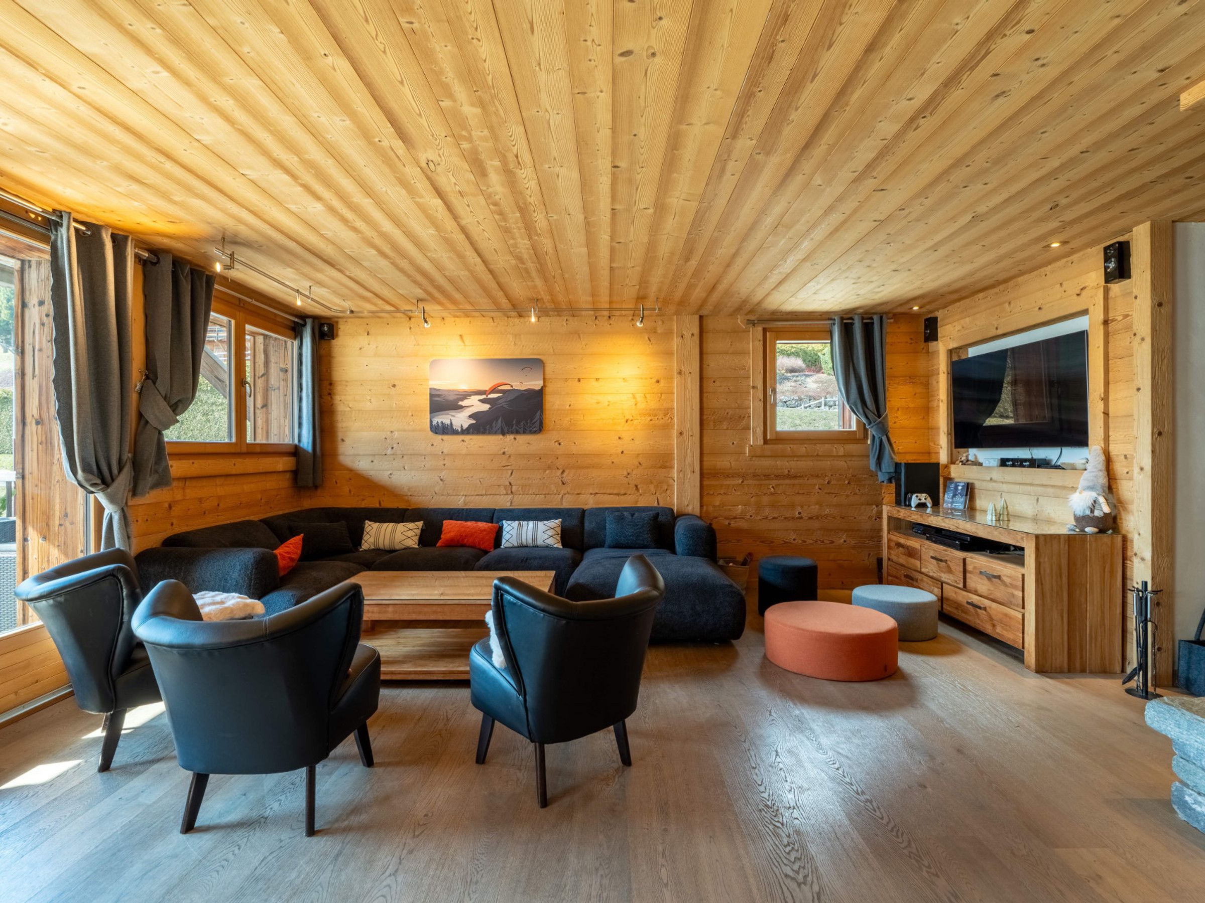 Fernseher, Kamin