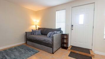 Apartment, 2 Bedrooms | Living area