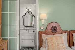 Unclassified image, 5 of 25, button - Room 'Suite Jardines' with Mountain View, Shared Pool and Wi-Fi (Breña Alta)