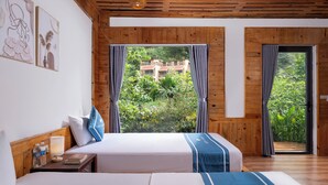 Deluxe Triple Room, Patio, Mountain View